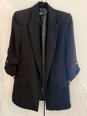 Zara Black Structured Open-Front Blazer